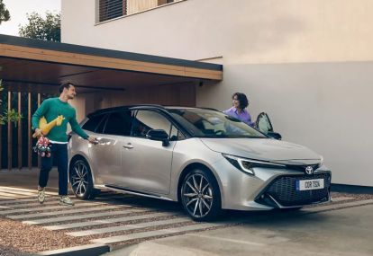 Elektrisch für alle: Toyota Corolla Touring Sports bei S+K